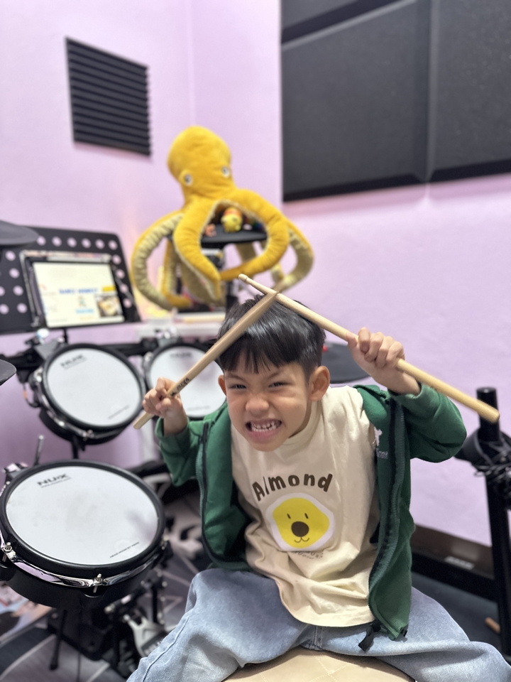 Drums class 6